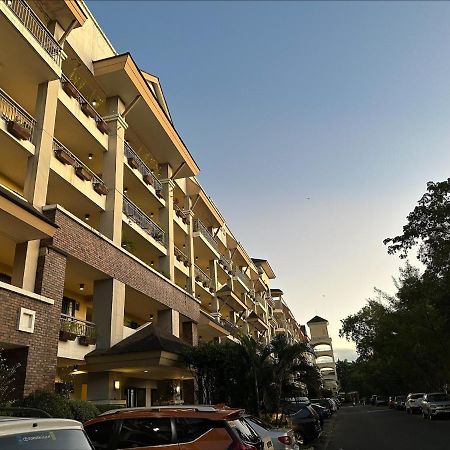 East Ortigas Mansions By Ma Apartment Манила Екстериор снимка